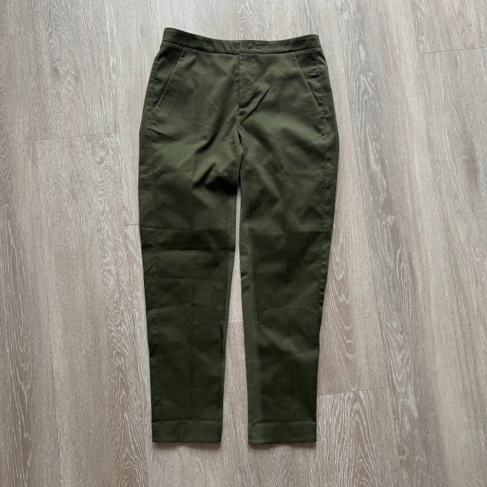 Lululemon &go City Trek Trouser Size 4 NWOT